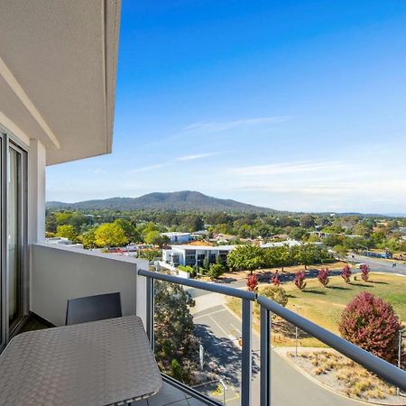 Adina Serviced Apartments Canberra Dickson Eksteriør billede