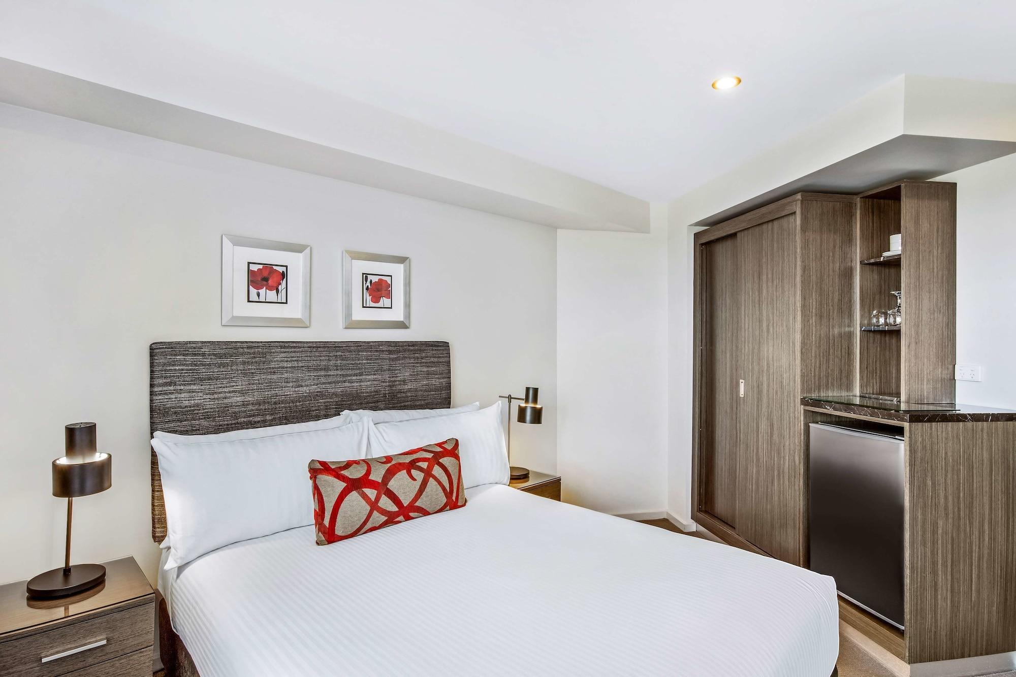 Adina Serviced Apartments Canberra Dickson Eksteriør billede
