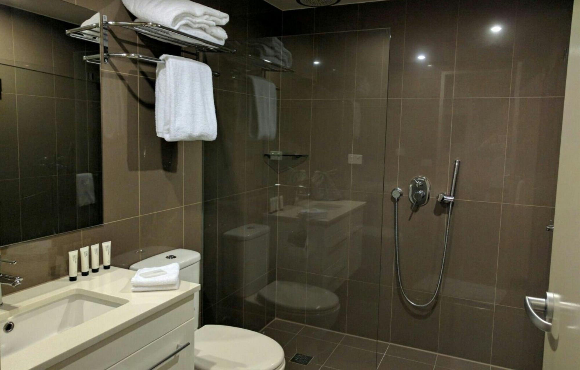Adina Serviced Apartments Canberra Dickson Eksteriør billede