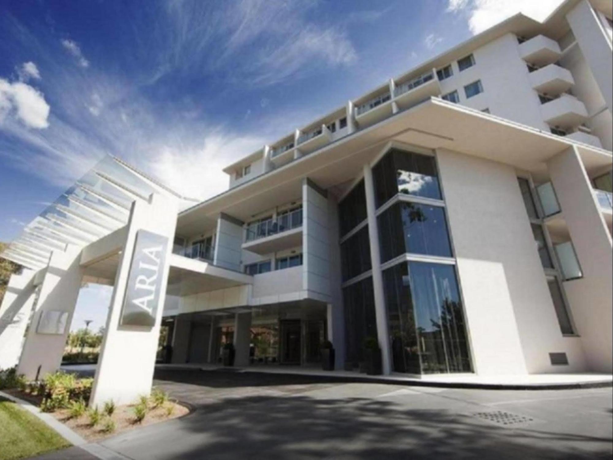 Adina Serviced Apartments Canberra Dickson Eksteriør billede