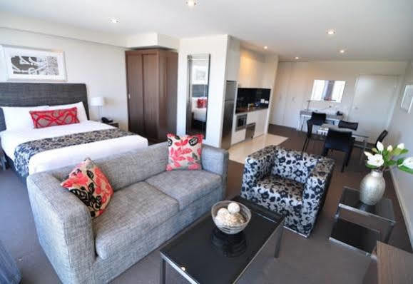 Adina Serviced Apartments Canberra Dickson Eksteriør billede
