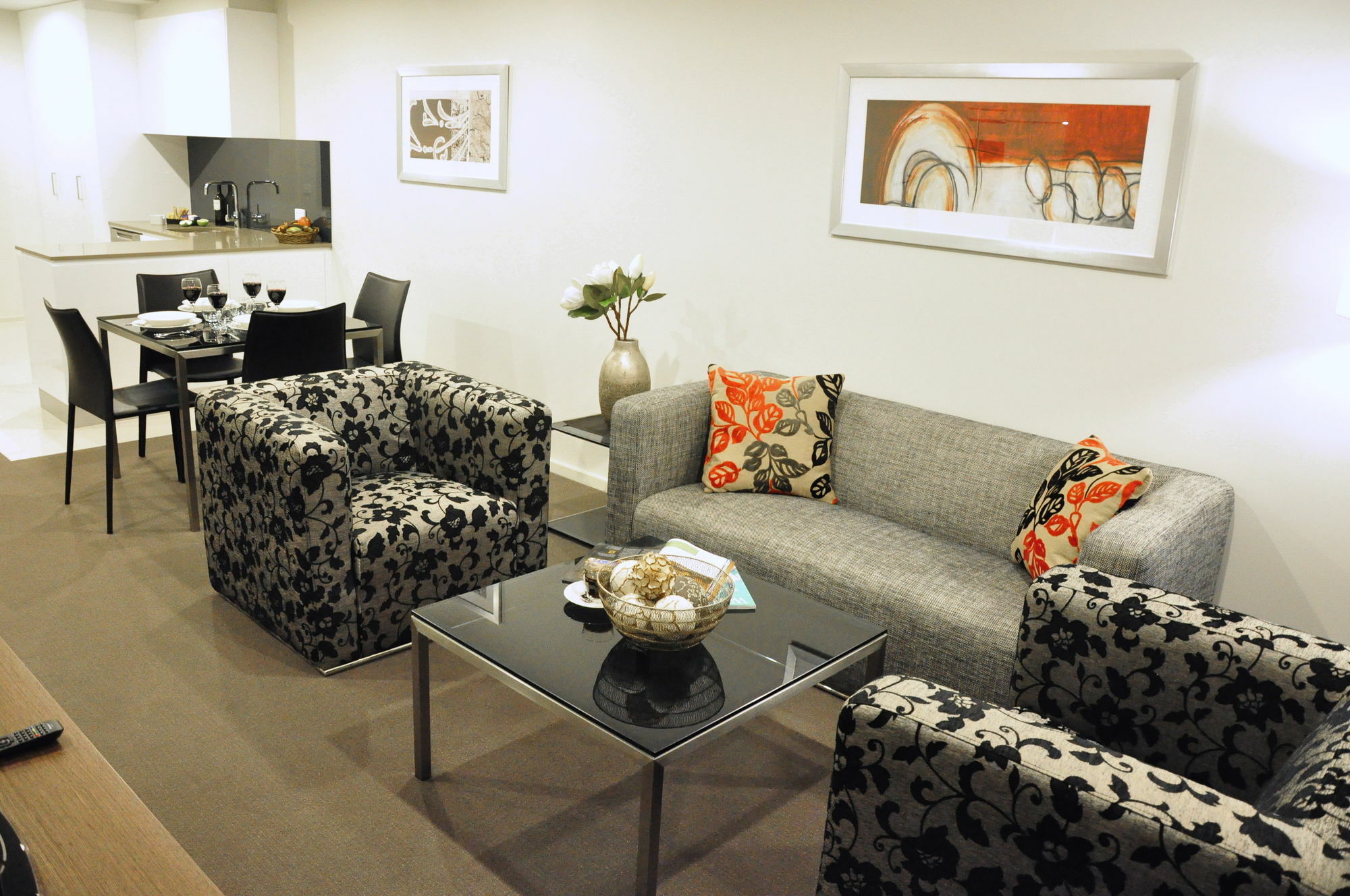 Adina Serviced Apartments Canberra Dickson Eksteriør billede